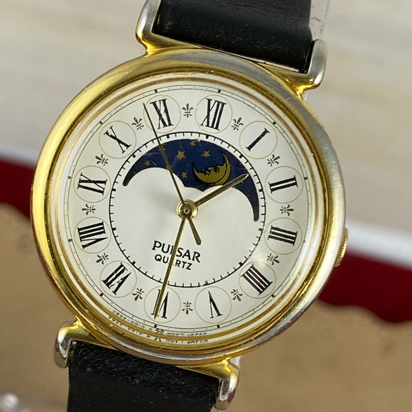 pulsar moon phase watch